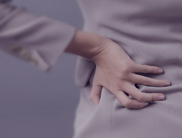 허리, 다리 통증 걸을 때 유독 심해진다면?